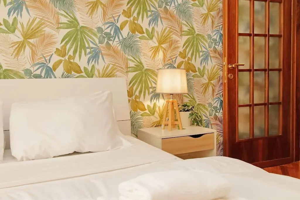 Lucky Domus Tuscolano Apartment Rome